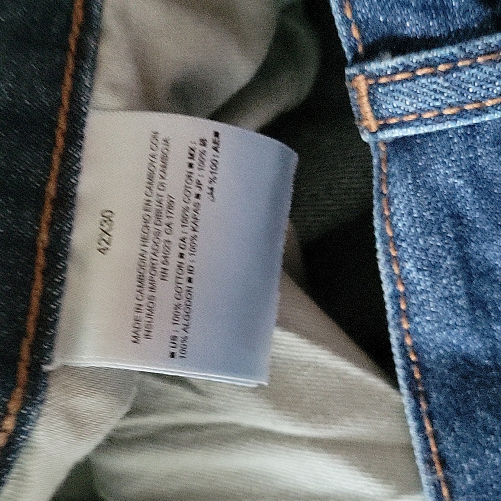2/$15 Straight Leg Jeans 42/30 - Picture 5 of 5